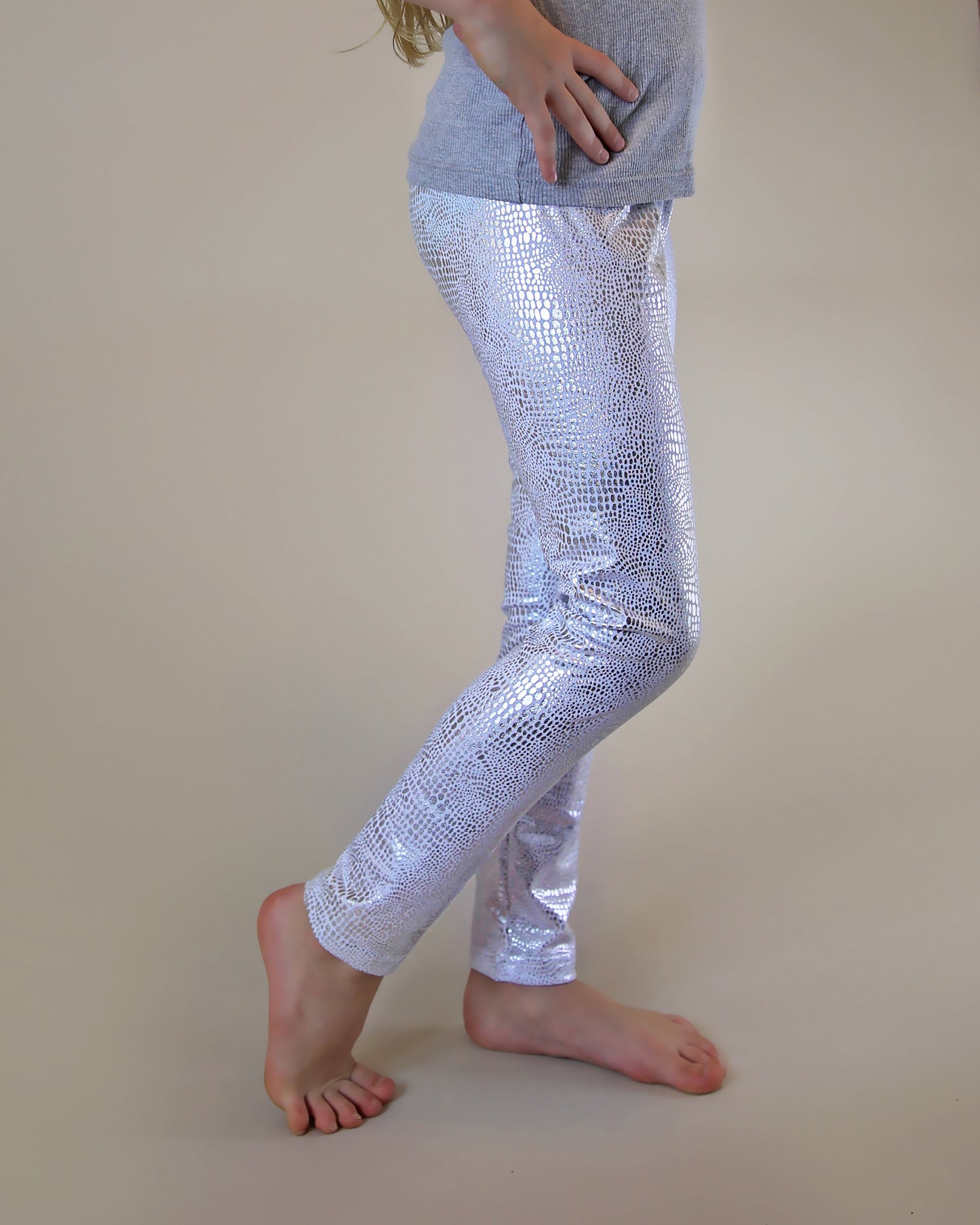 Metallic Leggings in White Snake