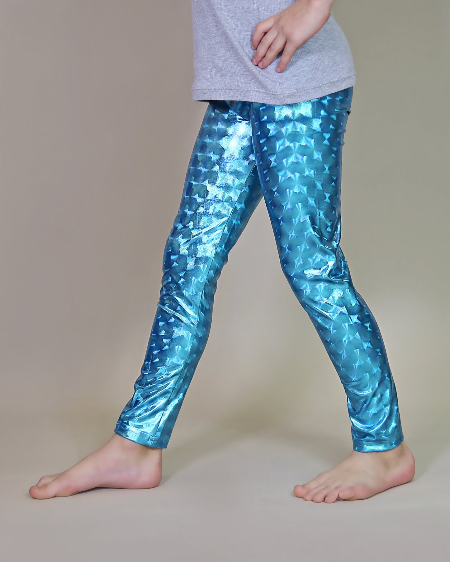 Metallic Leggings in Holographic Aqua