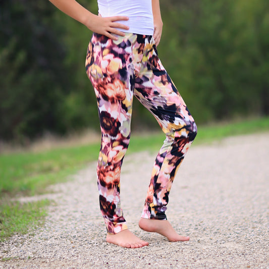 Floral Leggings in Brown and Pink Blur