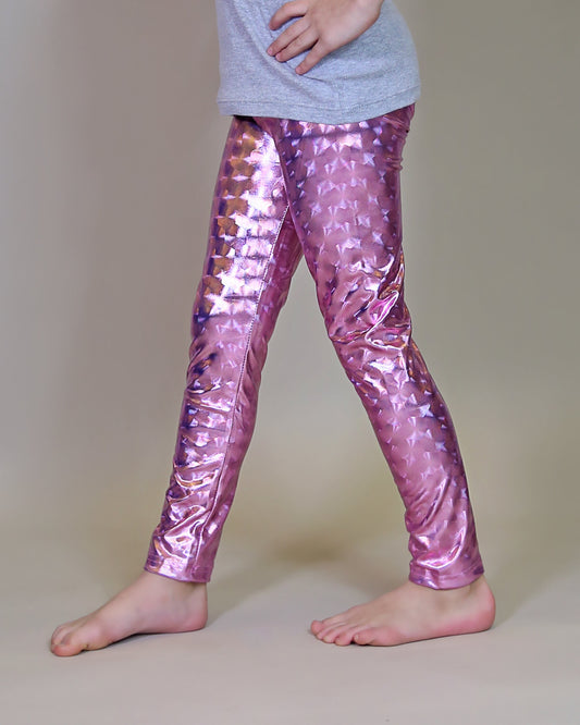 Metallic Leggings in Holographic Pink