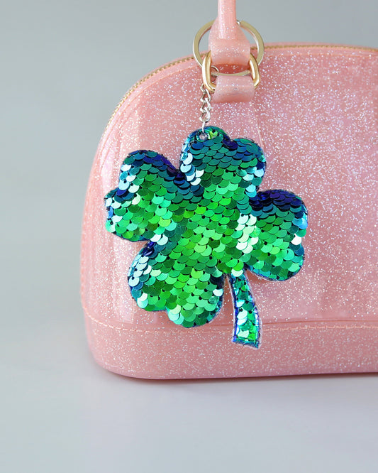 Green Sequin Clover Keychain- Sequin Keychain, backpack charm, party favor, gift for her, stocking stuffer, birthday gift, luck, green
